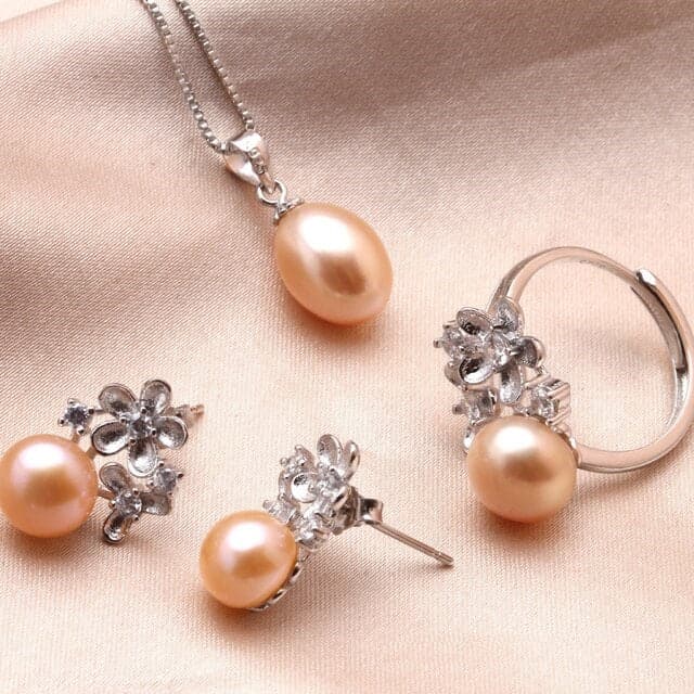 Natural Cultured Freshwater Pearl Flower Earrings